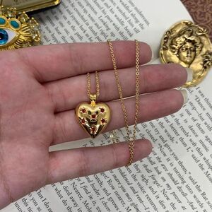 Vintage Gold Heart Star Burst Dainty Necklace
